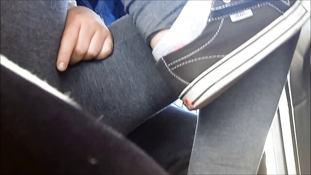 HD :  Buttet rødhåret djævlebabe analsex video bliver banket af hængt stud Videoer 