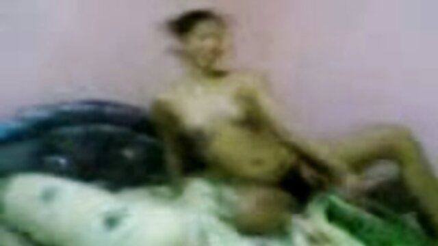 HD : Nørdet bibliotekar facefucked mom analsex og analyseret af liderlig studerende Videoer