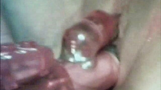 HD : To liderlige læger knepper en blond sygeplejerske analsex with mom i en trekant Videoer